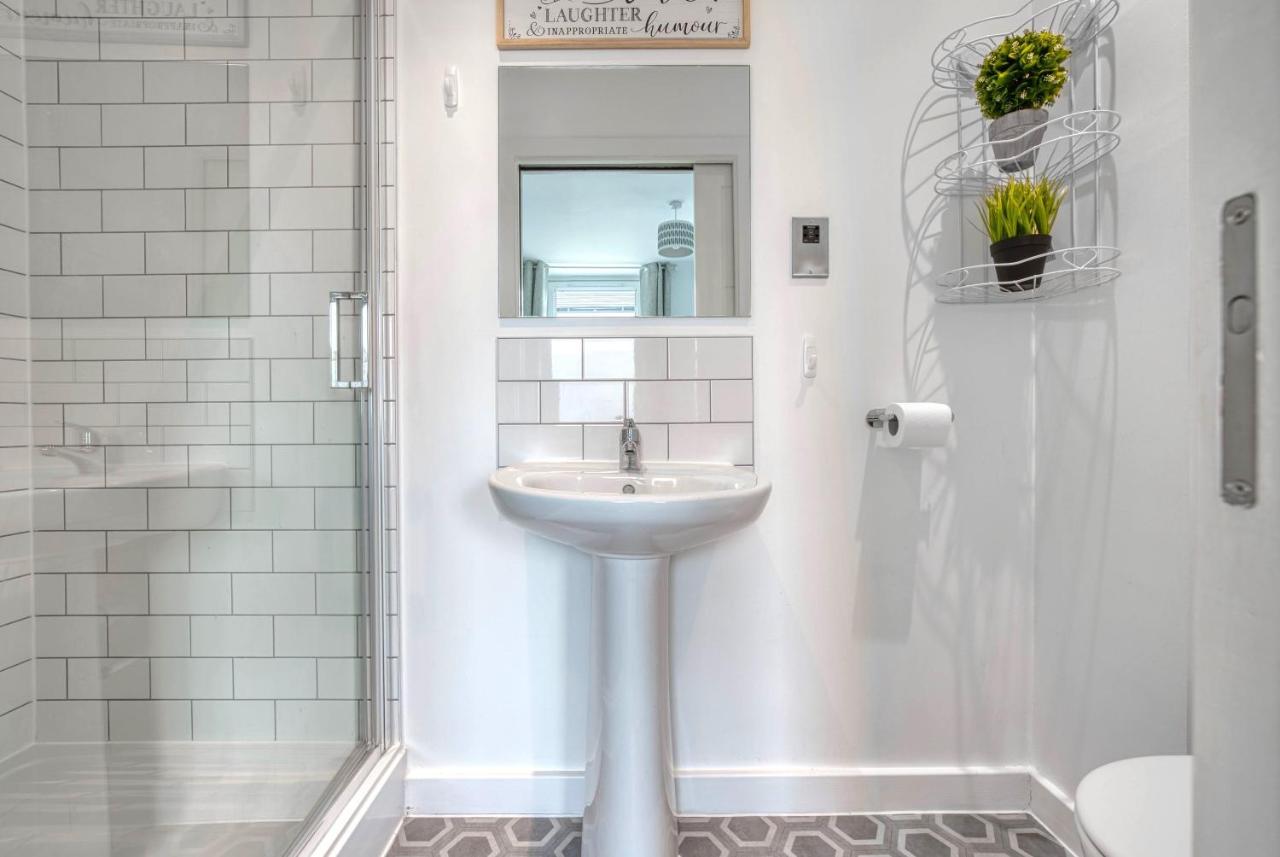 The Post House Two By Fortuna Property Gloucester Exteriér fotografie